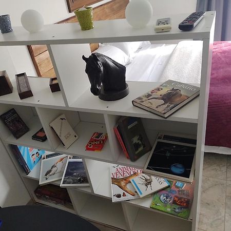 La Bonita Apartment Езейза Екстериор снимка