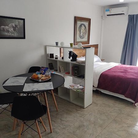 La Bonita Apartment Езейза Екстериор снимка