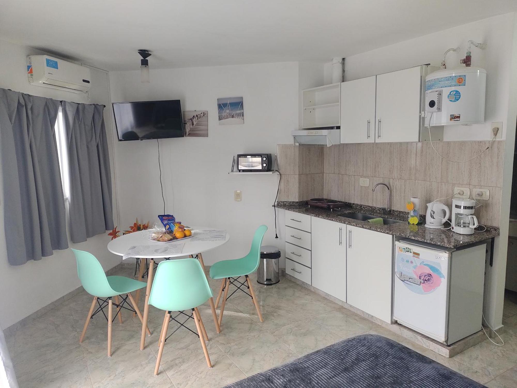 La Bonita Apartment Езейза Екстериор снимка